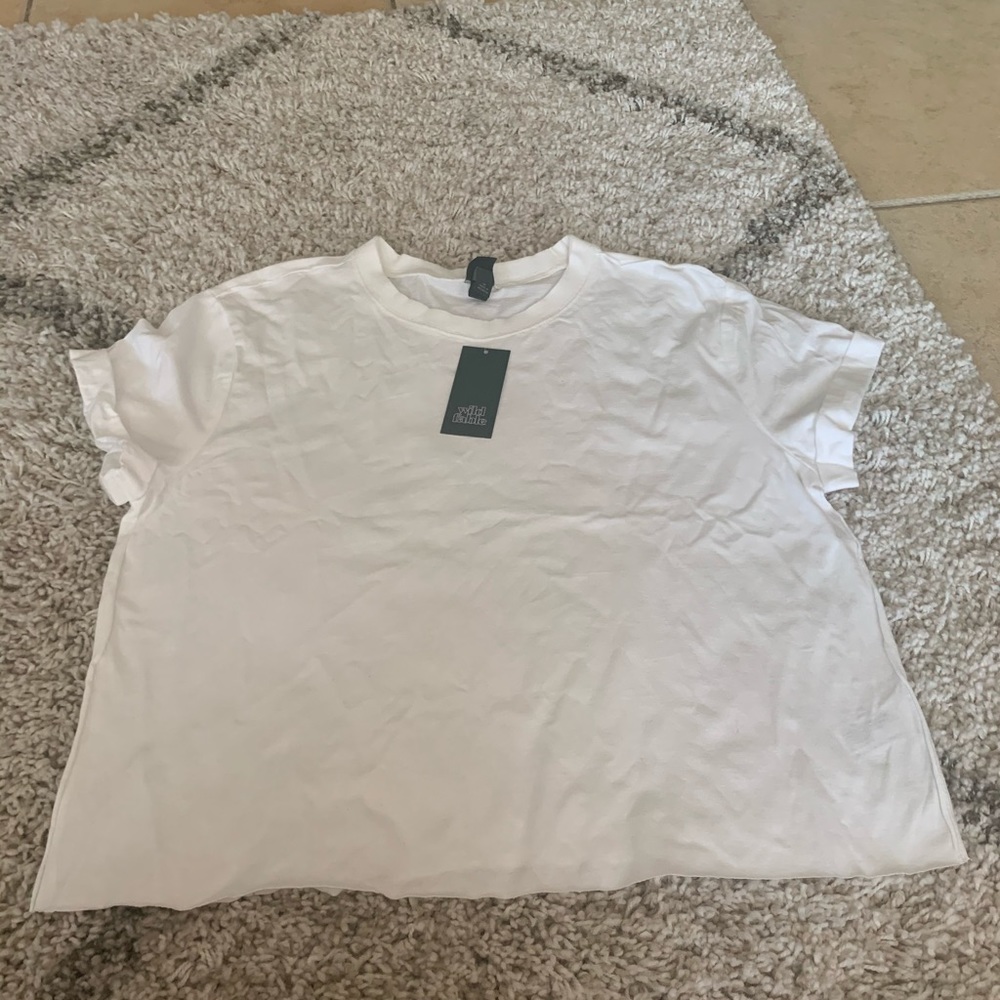 *NWT* Wild Fable Target Tee